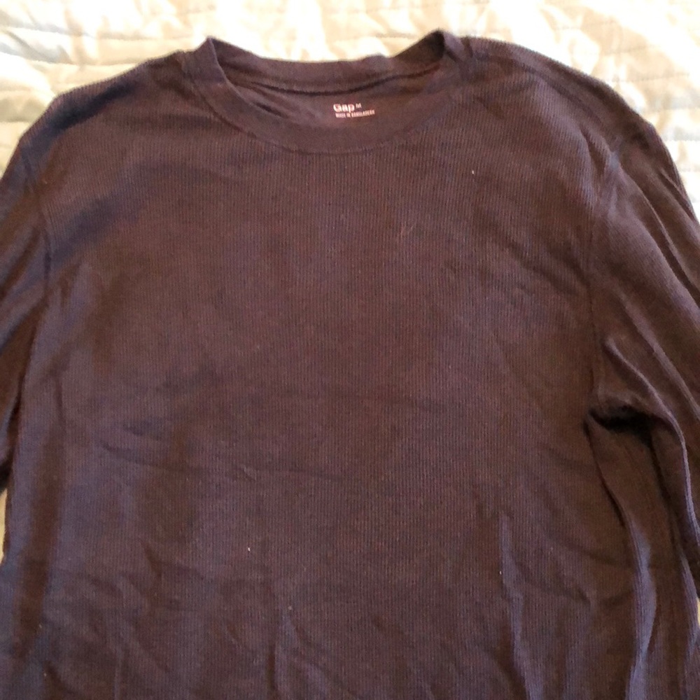 Gap thermal long sleeve.